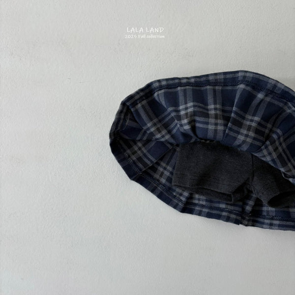 K0619 學院風格仔短裙