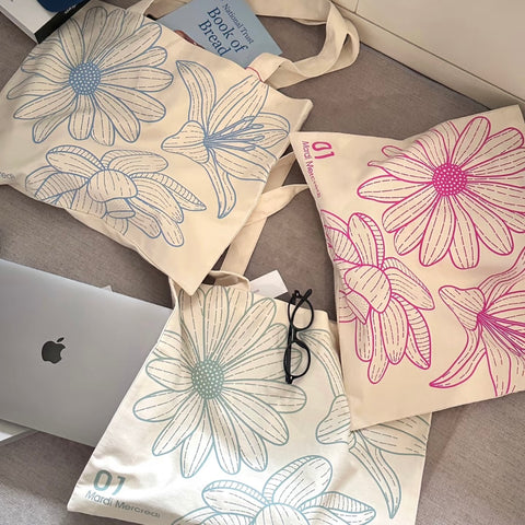 P0324 Mardi Tote Bag