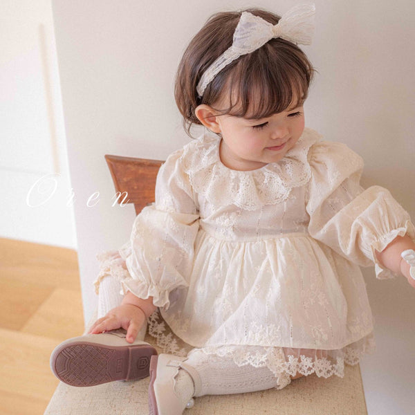 B0436 通花連身衣